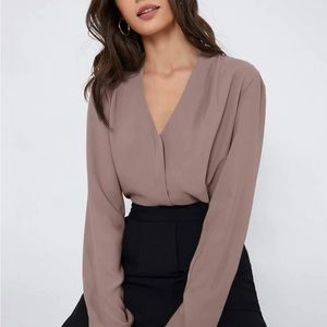 SHEIN | BIZwear Fold Pleated Solid Top